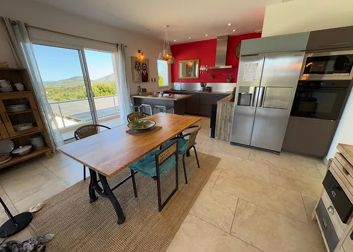 Oletta, Saint Florent Βίλα