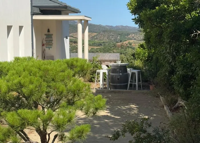 Oletta, Saint Florent * Oletta (Corsica)